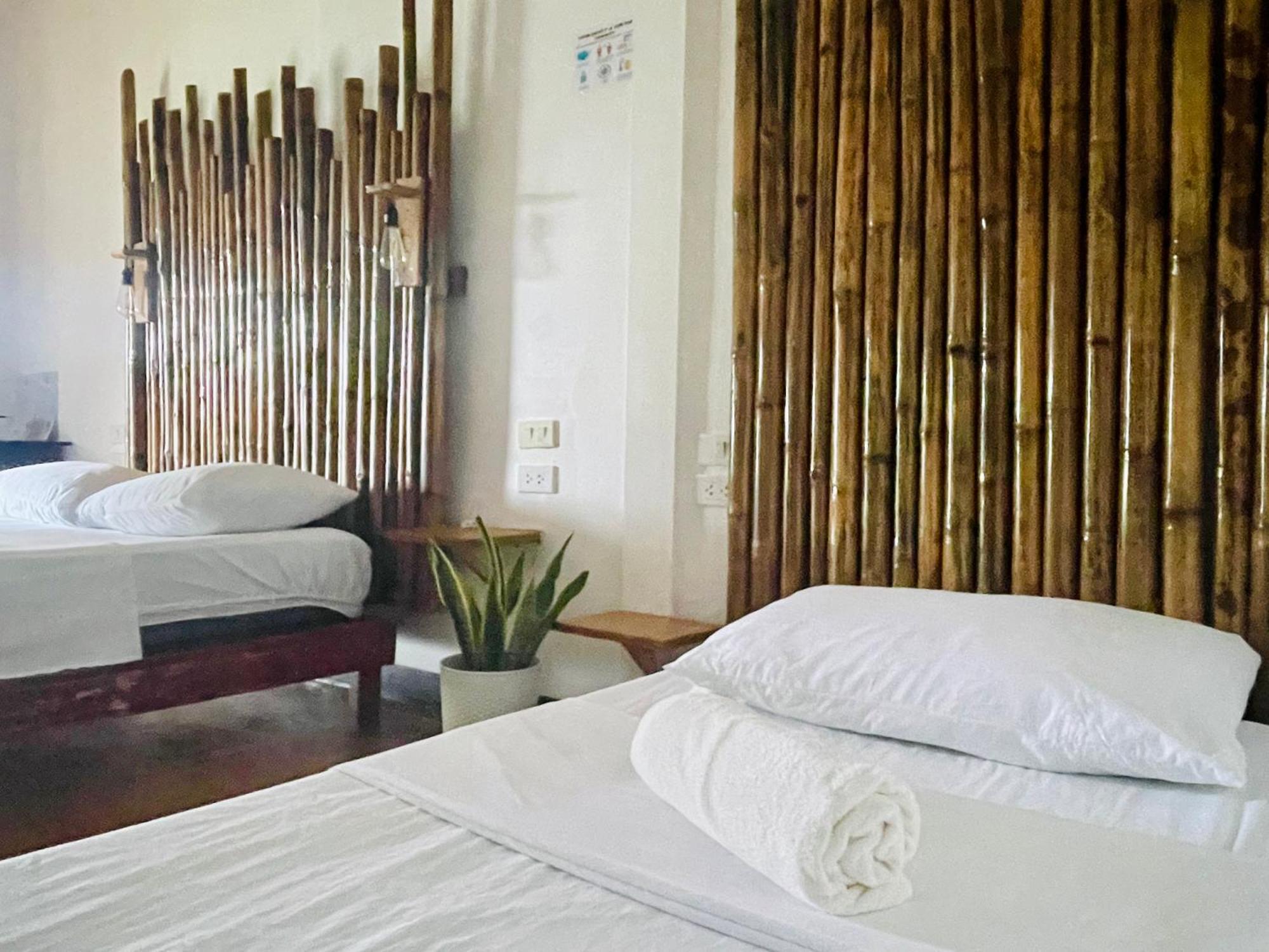 Siargao Sunflower Suites General Luna  Dış mekan fotoğraf