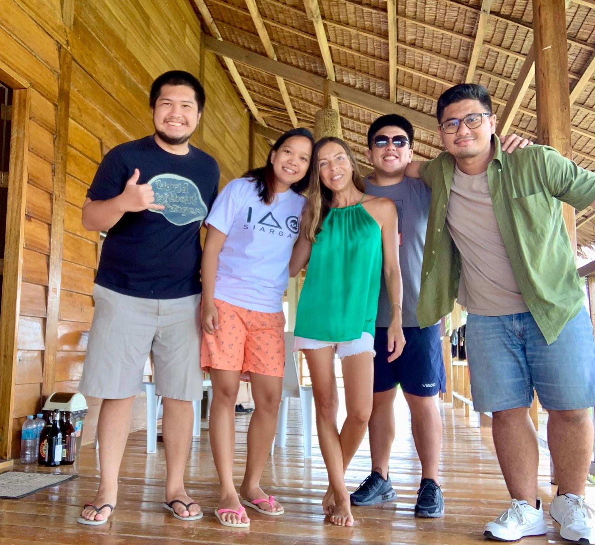 Siargao Sunflower Suites General Luna  Dış mekan fotoğraf