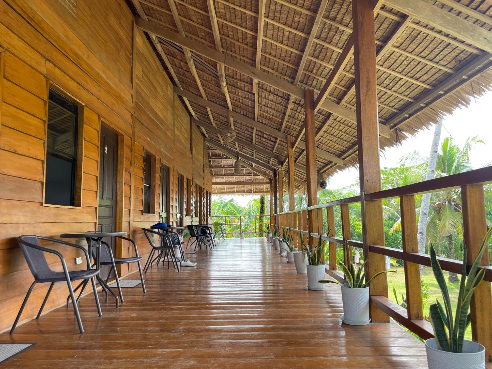 Siargao Sunflower Suites General Luna  Dış mekan fotoğraf