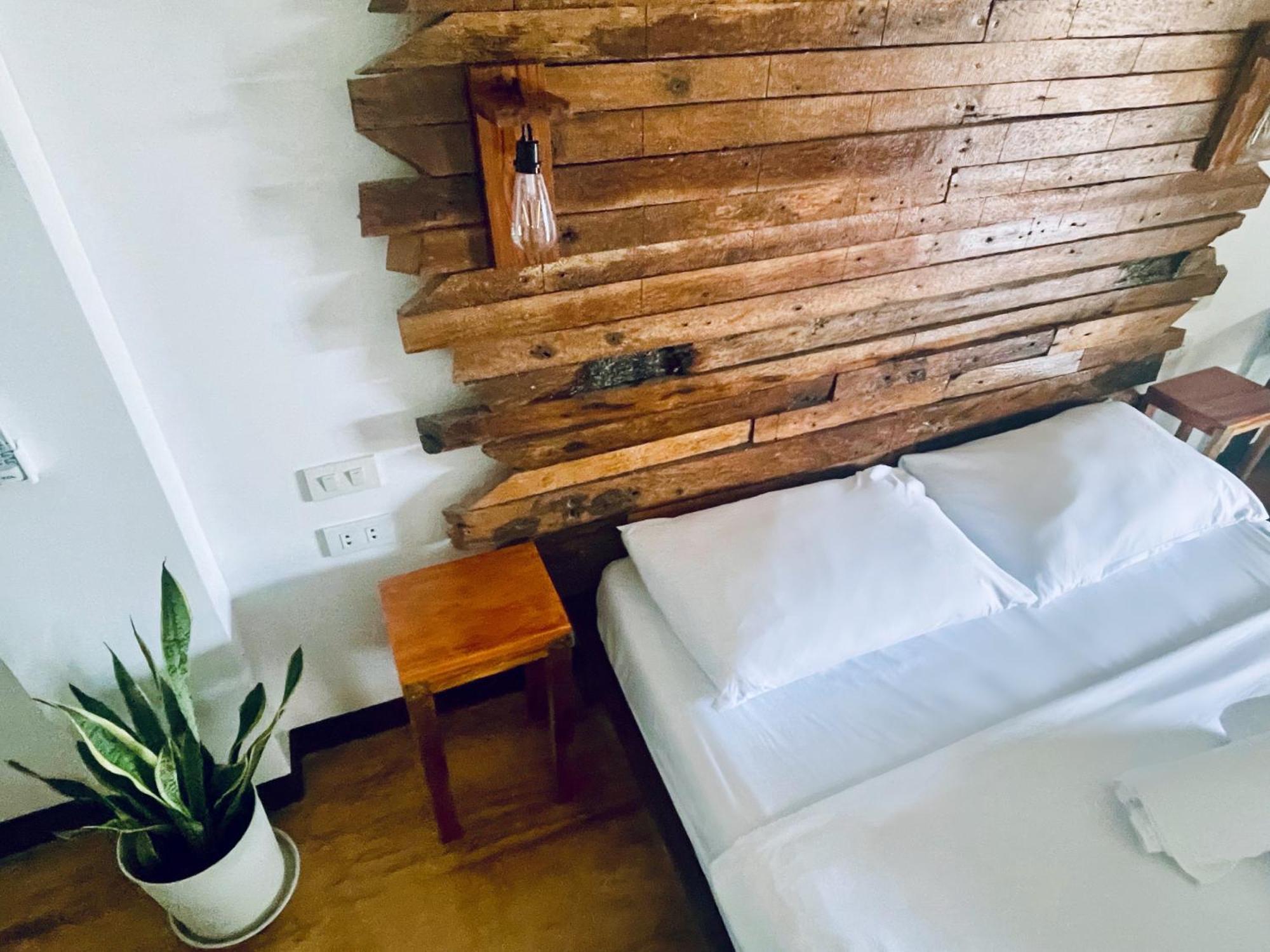 Siargao Sunflower Suites General Luna  Dış mekan fotoğraf