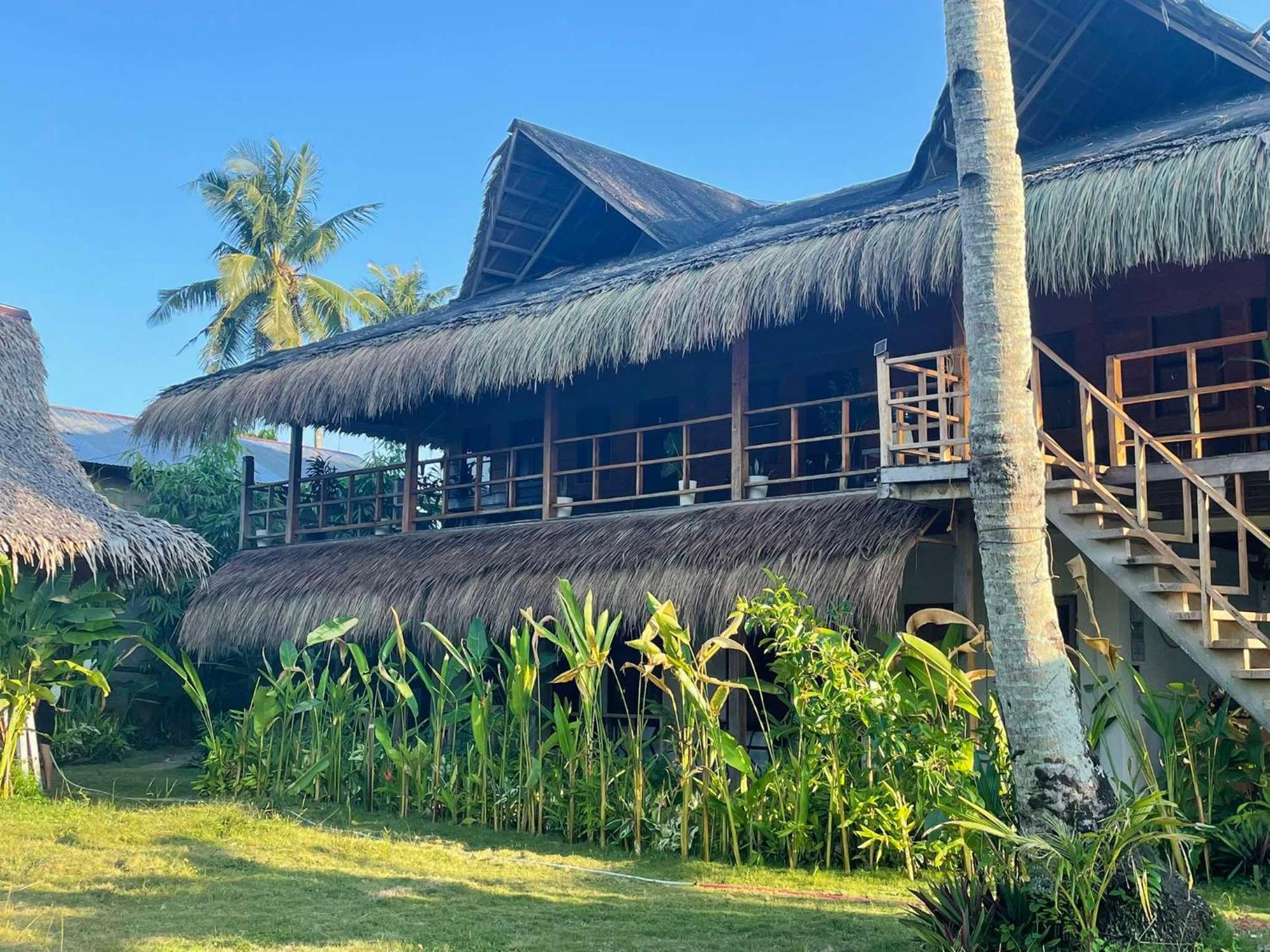 Siargao Sunflower Suites General Luna  Dış mekan fotoğraf
